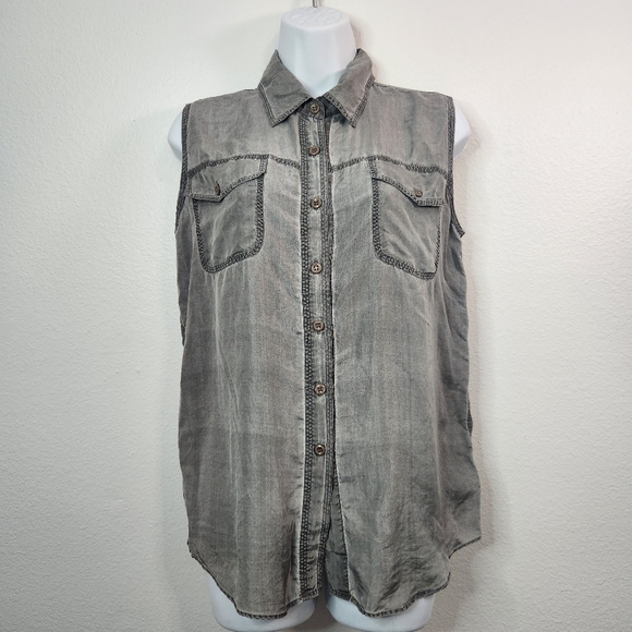 One Resource Vintage Late 70s Charcoal Grey 100% Silk Button Down Blouse - Picture 2 of 8
